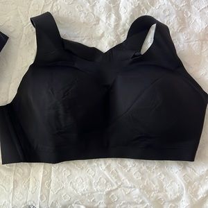 Lululemon bra